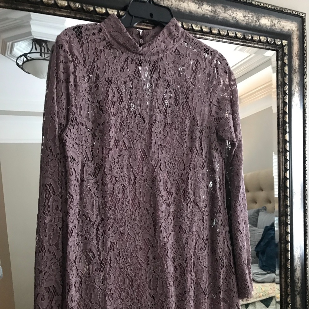 Beautiful Mauve lace A line dress w matching slip